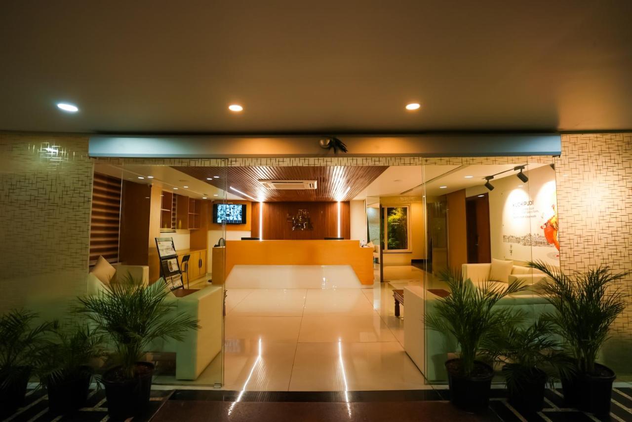 Eden Park Boutique Hotel Vijayawada Exterior photo