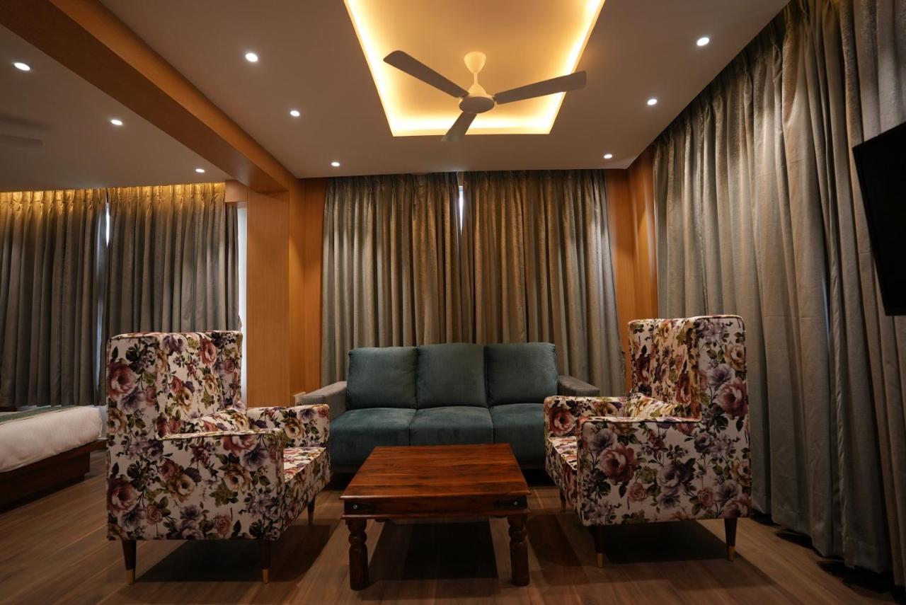 Eden Park Boutique Hotel Vijayawada Exterior photo