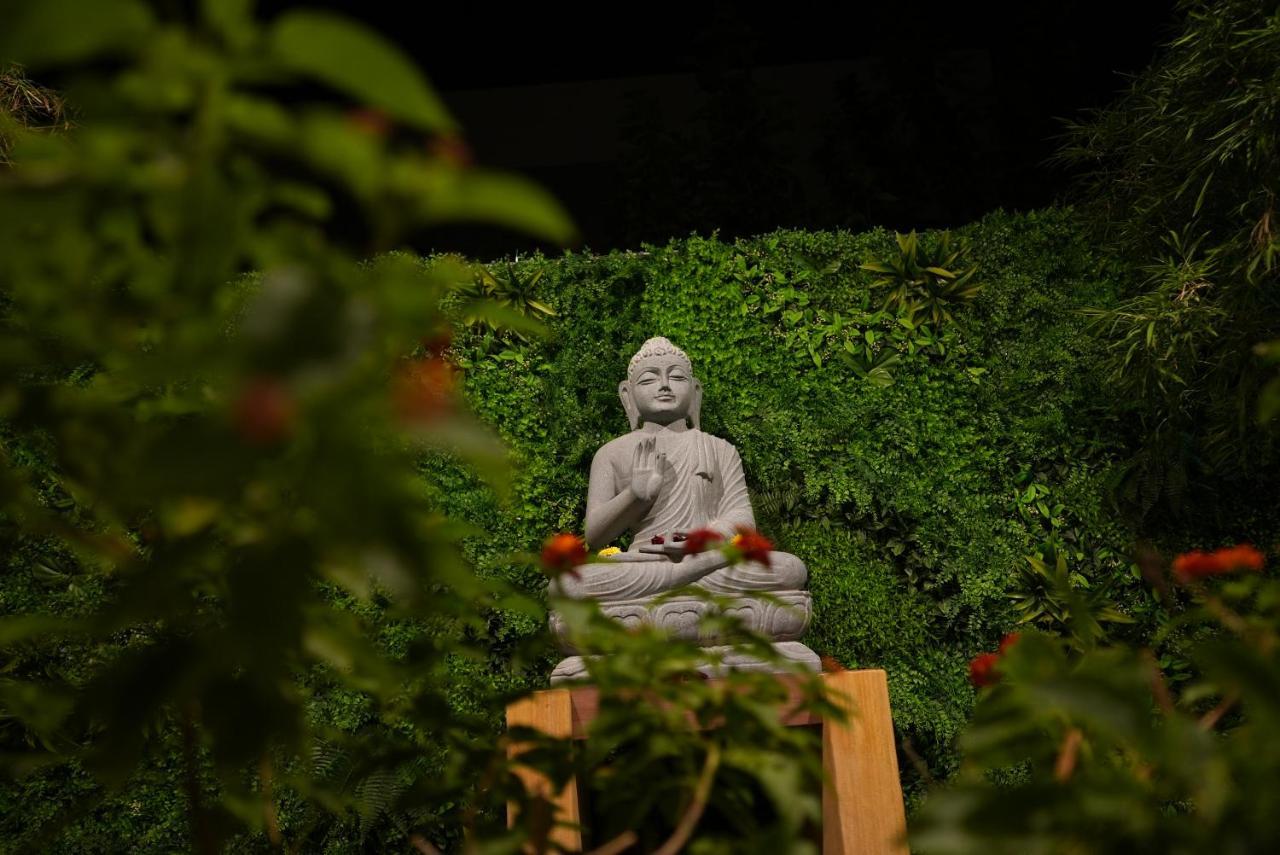 Eden Park Boutique Hotel Vijayawada Exterior photo