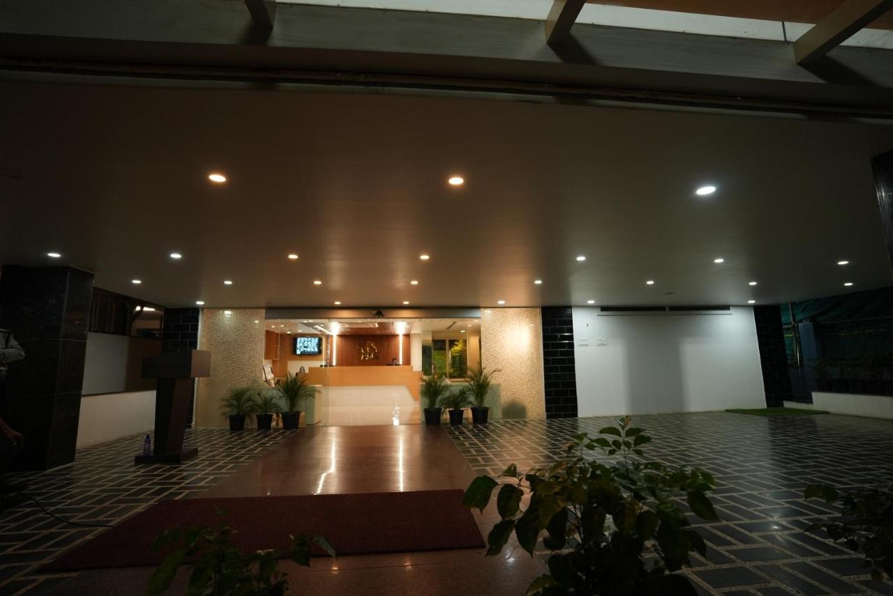 Eden Park Boutique Hotel Vijayawada Exterior photo